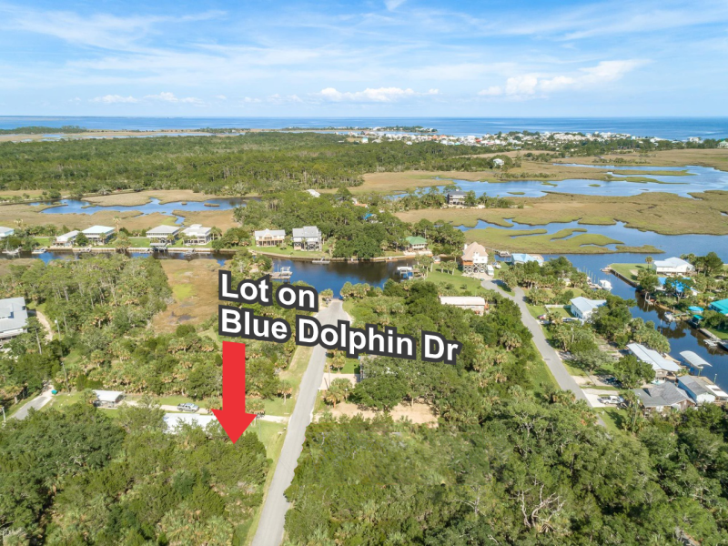 Blue Dolphin Dr, Crawfordville, FL 32327