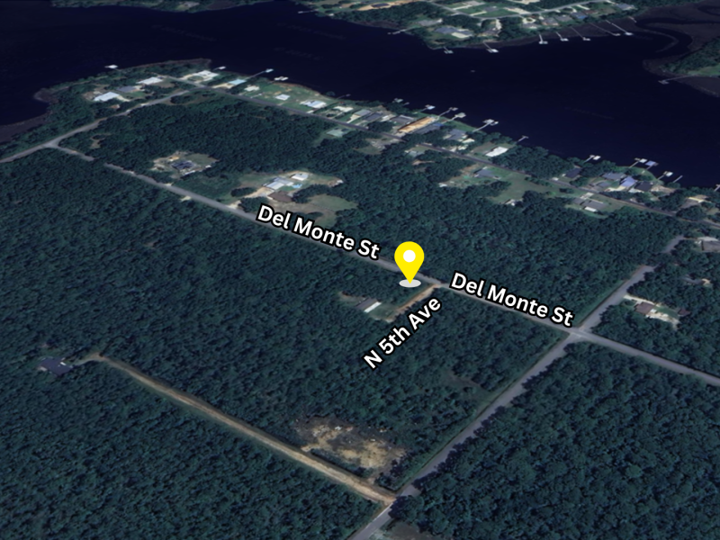 Del Monte St, Milton, FL 32583